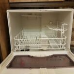 ماشین ظرفشویی رومیزی موریس اصل ، تمیز و سالم