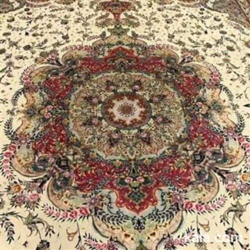 بالاترین خریدار فرش دستباف و ابریشم مخصوصا تبریز