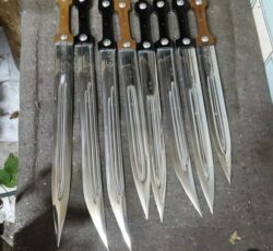 فروش تعدادی شمشیر کلکسیونی
