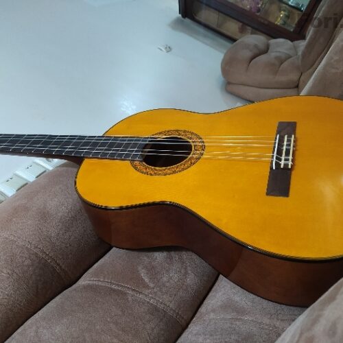 گیتار یاماها C۷۰ نو ( استفاده نشده )