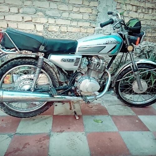 موتورسیکلت مدل ۸۱