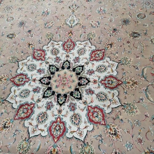 فرش 12 متری گل نقش مشهد درحد نو