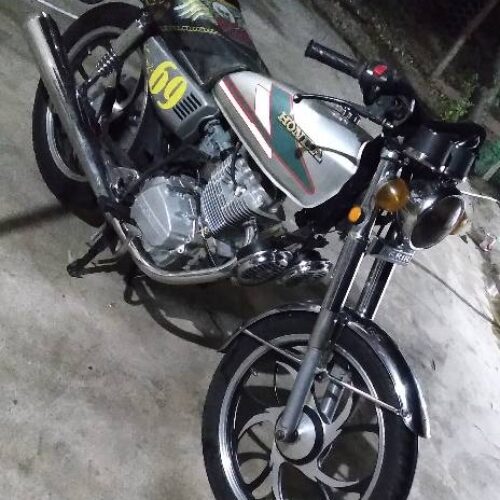 موتور سیکلت هوندا ۸۴ ۲۰۰cc