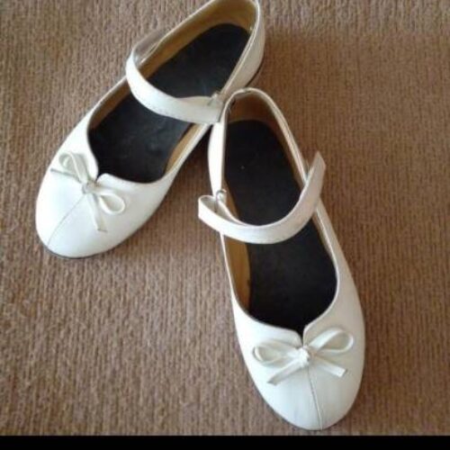 کفش سفید دخترانه