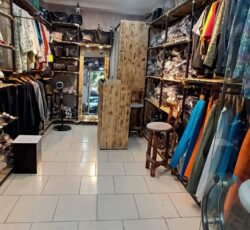 واگذاری مغازه با لباس و کیف و کفش