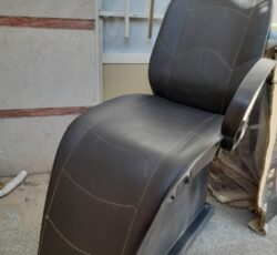 صندلی اصلاح ابرو آرایشگاه زنانه