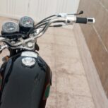 باسلام یک عدد موتور سیکلت هوندا چراغ گرد سالم  خیلی تمیز