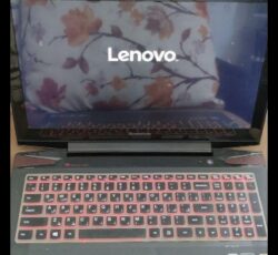 لپ تاپ Lenovo در حد نو کم کار کرد