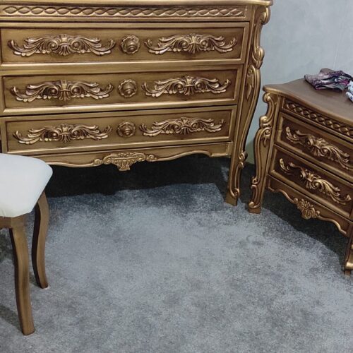 به علت تغییر دکوراسیون