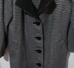 پالتو خارجی سایز 48تا50 اندازه میشود