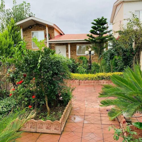 فروش ویلا مشجر نیم پیلوت سنددار در آهودشت