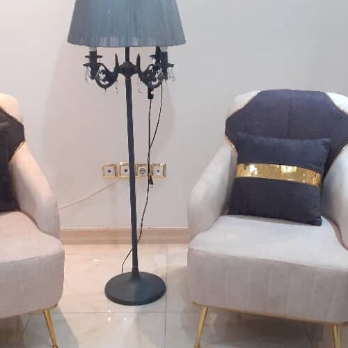 مبلمان 5 نفره بسیار تمیز ومحکم