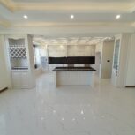 193متری/3خواب/تک واحدی/طبقه آخر/گلسار/رشت