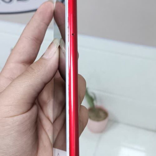 آیفون 7plus 128 گیگ رنگ قرمز