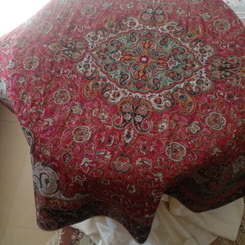 میز خاطره شیک و نو