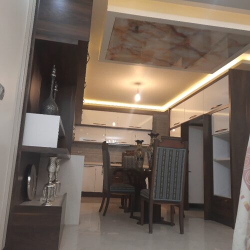 منزل سه طبقه (( خ رباط 2 گل محمدی ))