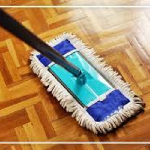 تمیزکاری راه پله و منزل