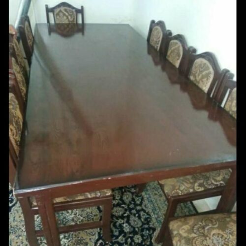 میز نهار خوری دوازده نفره