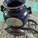 گلدان سرمه آیی با کالسکه