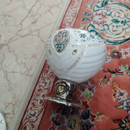 ی عدد جا شکلات خوری