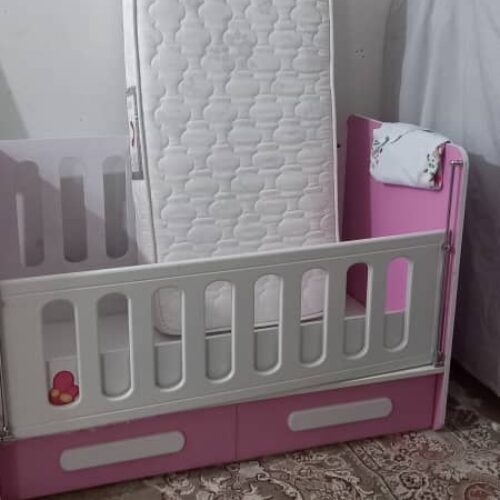 تخت خواب دخترونه
