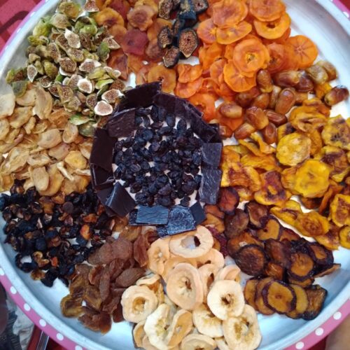 آجیل میوه نرم و آفتاب خشک