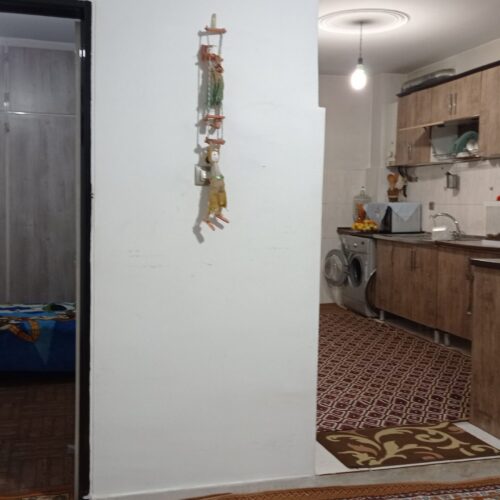 فروش آپارتمان   در طبقه ی سوم با پارکینگ