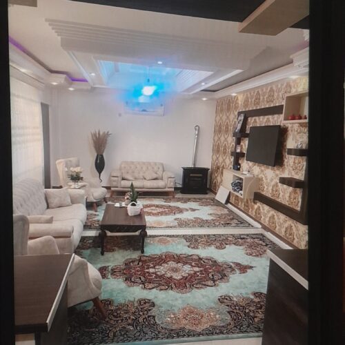 زیر بنا 90 زمین 170 متر دوطبقه