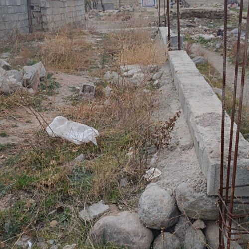 63مترزمین مسکونی تجاری