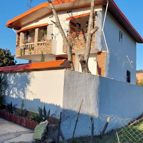 خانه‌ویلایی‌در‌یک‌کیلو‌متری‌ساری