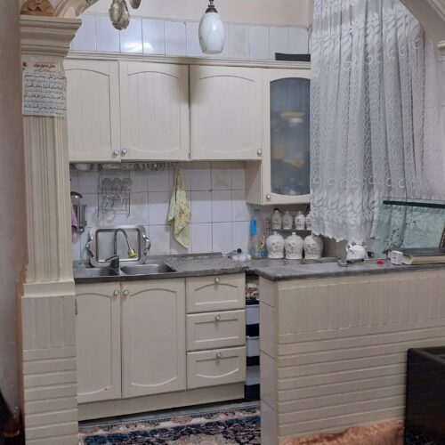 32 متری تک واحد طبقه 4 غرق نور شیک نقاشی شده