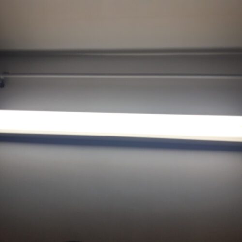 قاب لامپ مهتابی2قلو