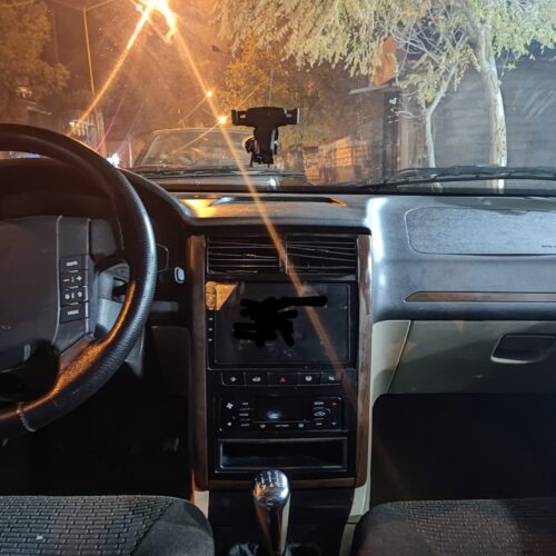 پژو پارس سال مدل95 بدون رنگ  لاستیک ها نو  درحد صفر