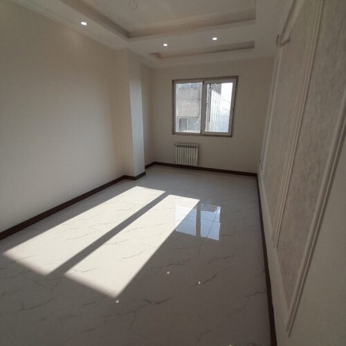 193متری/3خواب/تک واحدی/طبقه آخر/گلسار/رشت