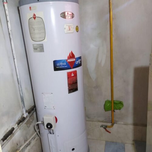 خانه مسکونی به اجاره داده میشود