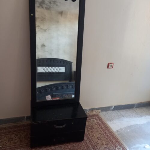 تخت ؤ سرویس خواب