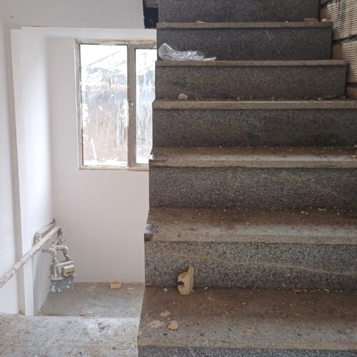 آپارتمان 60 متری سفت کاری شده