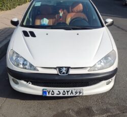 پژو 206 sd v8