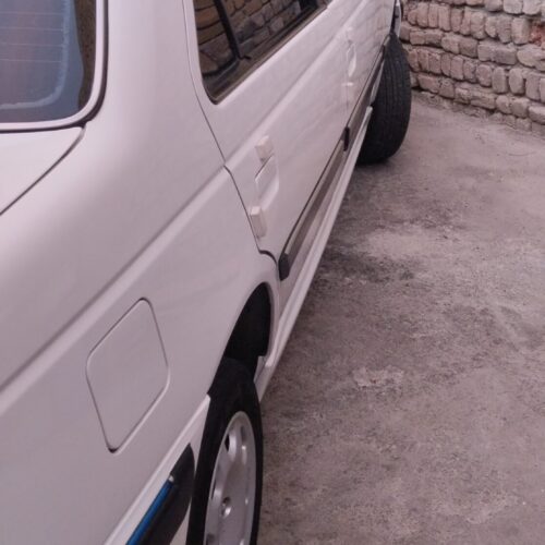 ماشین سالم عروسک 24هزازتا کارکرده بیمه 6ما داره