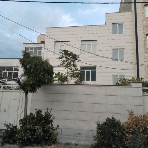 3 طبقه خانه مجزا از هم