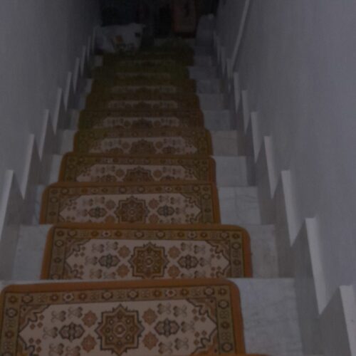 آپارتمان طبقه اول