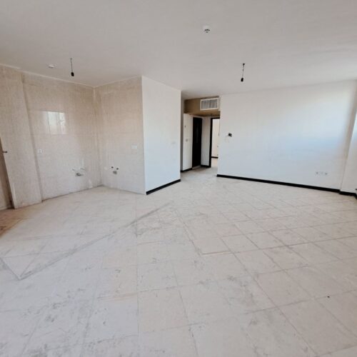 آپارتمان 95 متری محله E2 . فولادشهر