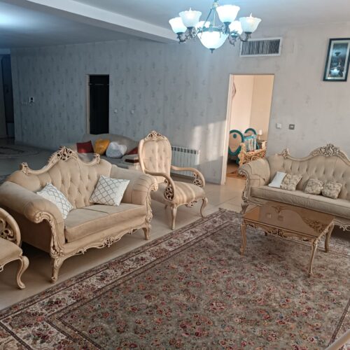 مبل چوب راش