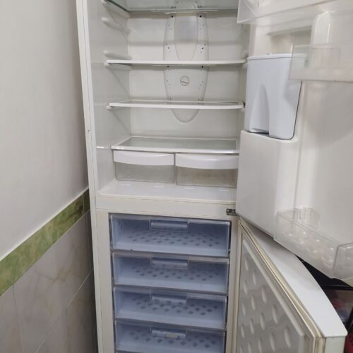 یخچال‌الکترواستیل