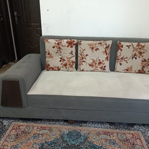 ب دلیل نیاز مالی فروش فوری تخفیف هم داره