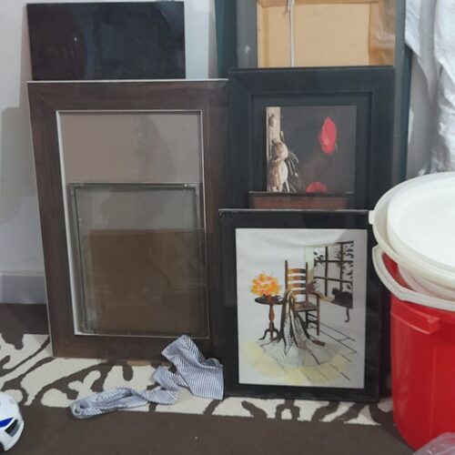 یخچال گاز بخاری تابلو سندوقم دارم