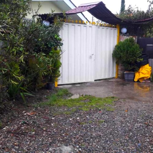 چالوس، کلارآباد، 210 متر سند تک برگ ورودی اختصاصی