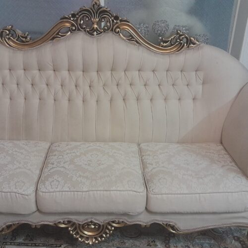 مبل هاشامل چوب گردومیباشد