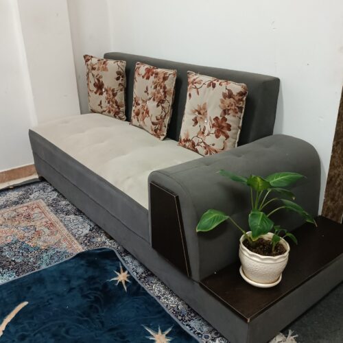 ب دلیل نیاز مالی فروش فوری تخفیف هم داره