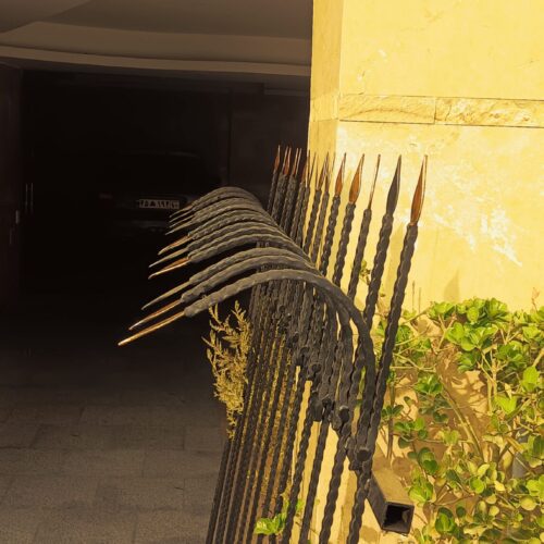 نرده حفاظ آبشاری سرنیزه شاخگوزنی